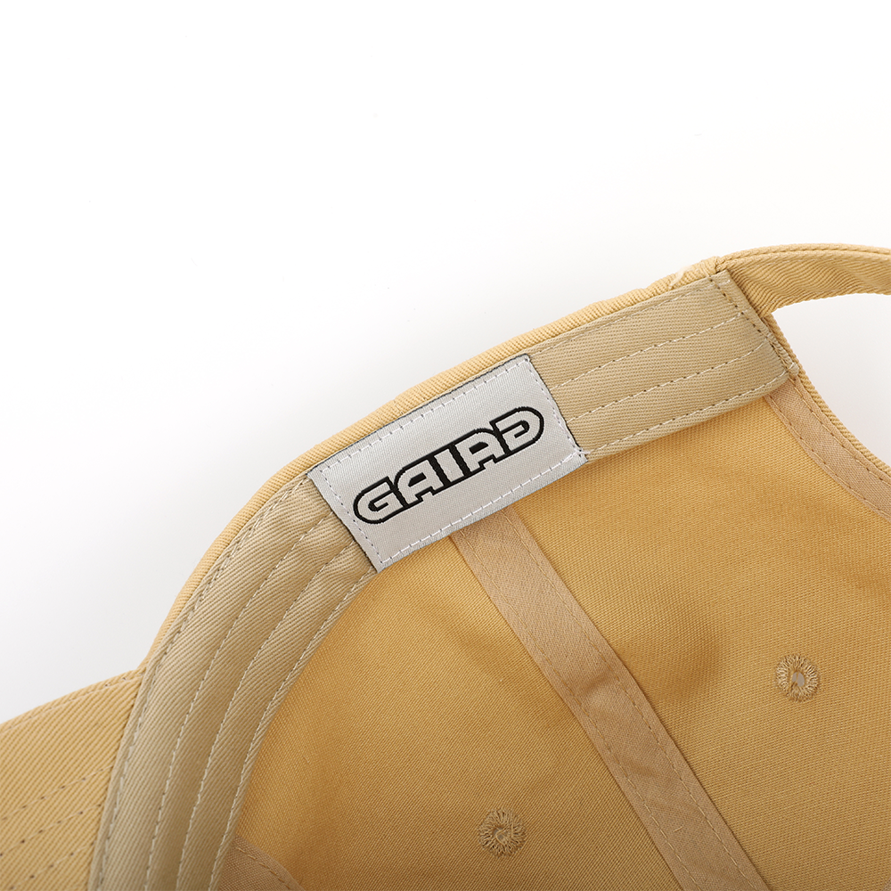 COSMOPOLIS II FLOWERS CAP - WHITE