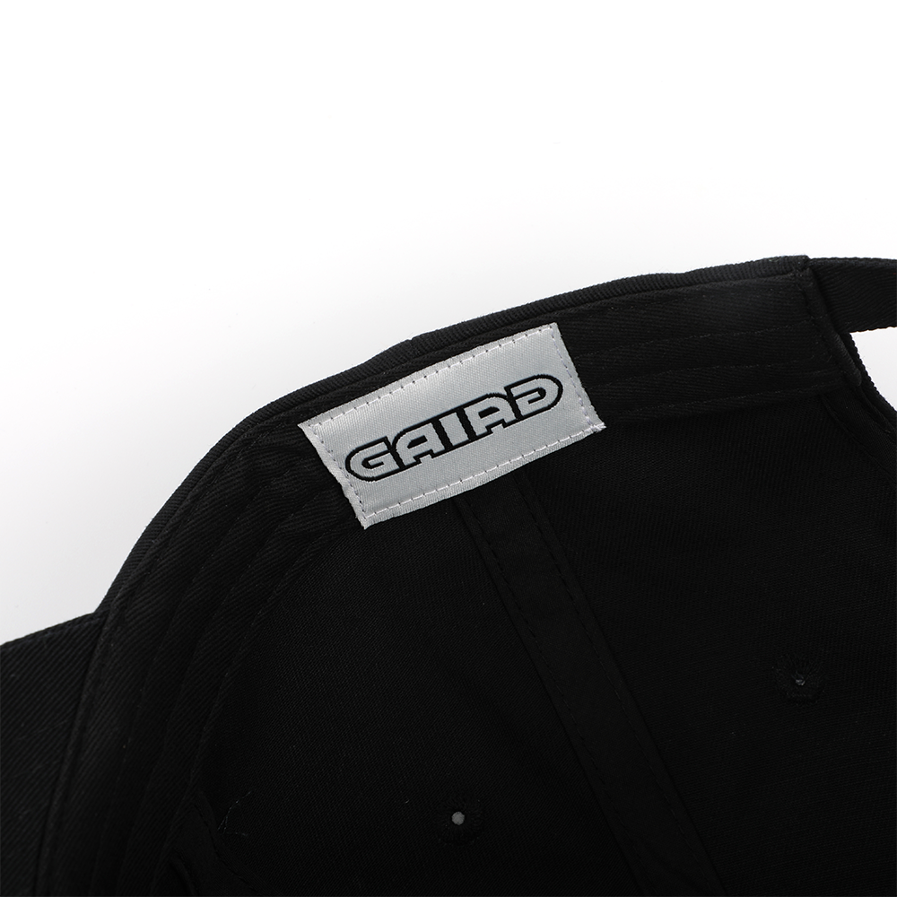 COSMOPOLIS II FLOWERS CAP - BLACK